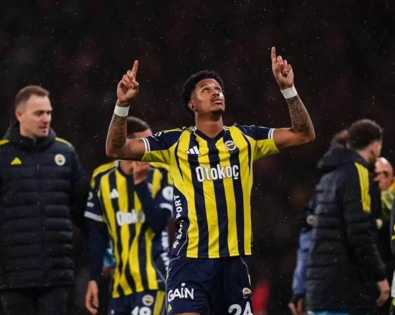Fenerbahçe’de Oosterwolde gelişmesi