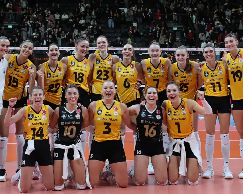 Sultanlar Ligi'ndeki derbide kazanan VakıfBank!