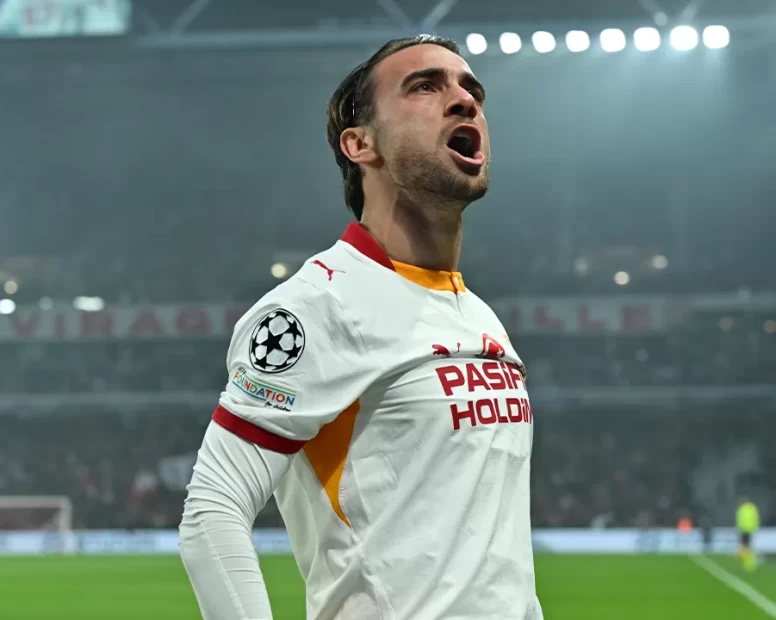 Yunus Akgün, Galatasaray tarihine geçti