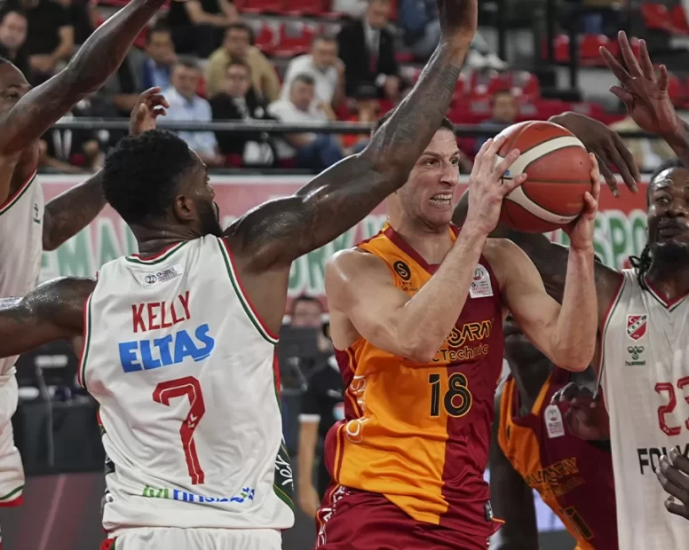 Karşıyaka Basketbol, Galatasaray'ı uzatmada yıktı