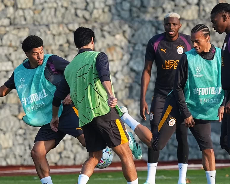Galatasaray'da Barcelona mesaisi sürüyor!
