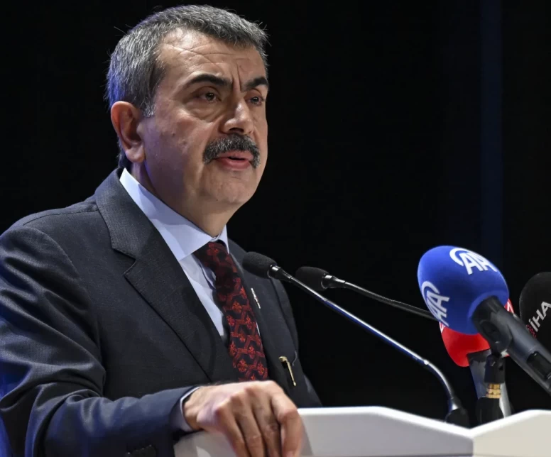 'Türkiye Yüzyılı Mesleki ve Teknik Eğitim Zirvesi' İstanbul'da yapılacak