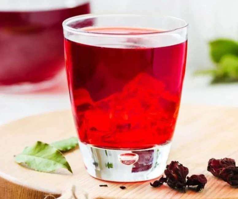 Göbek yağlarını hedef alan Hibiskus şerbeti