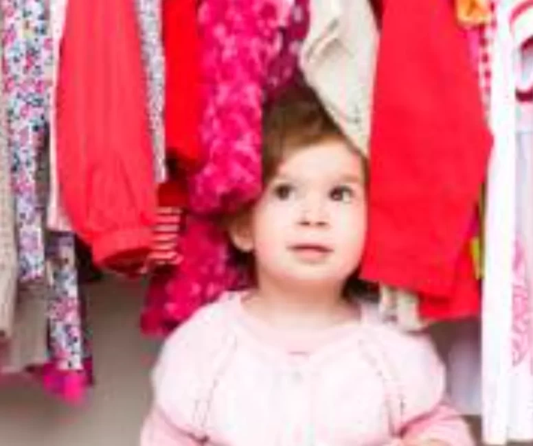 Çocuk giydirirken her ebeveynin bilmesi gereken 7 psikolojik tüyo