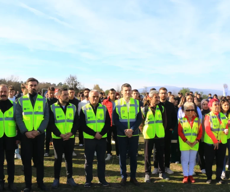 Erbaa’da yaylada 1 saatte 1,4 ton atık toplandı