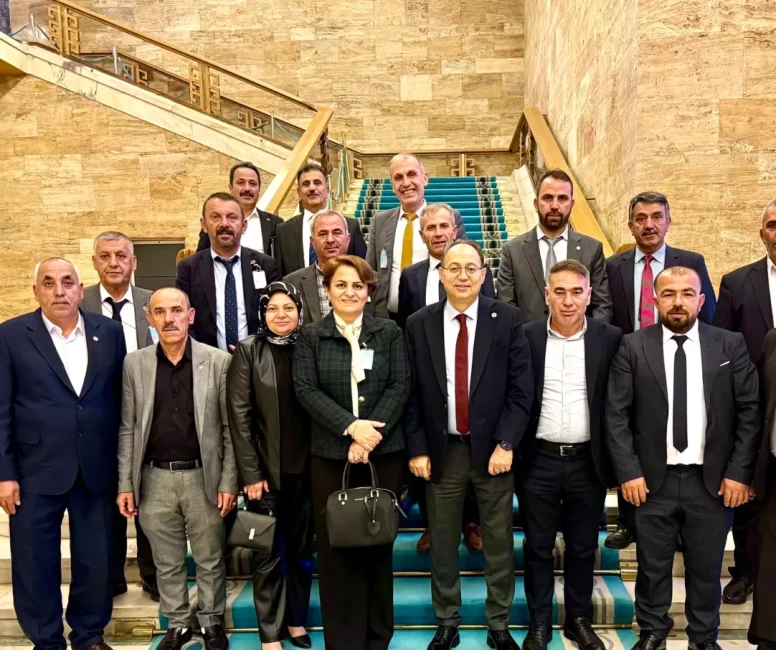 MHP’li Topsakal: Muhtarlarımızın sahadaki tespitleri, milletimize hizmeti güçlendiriyor