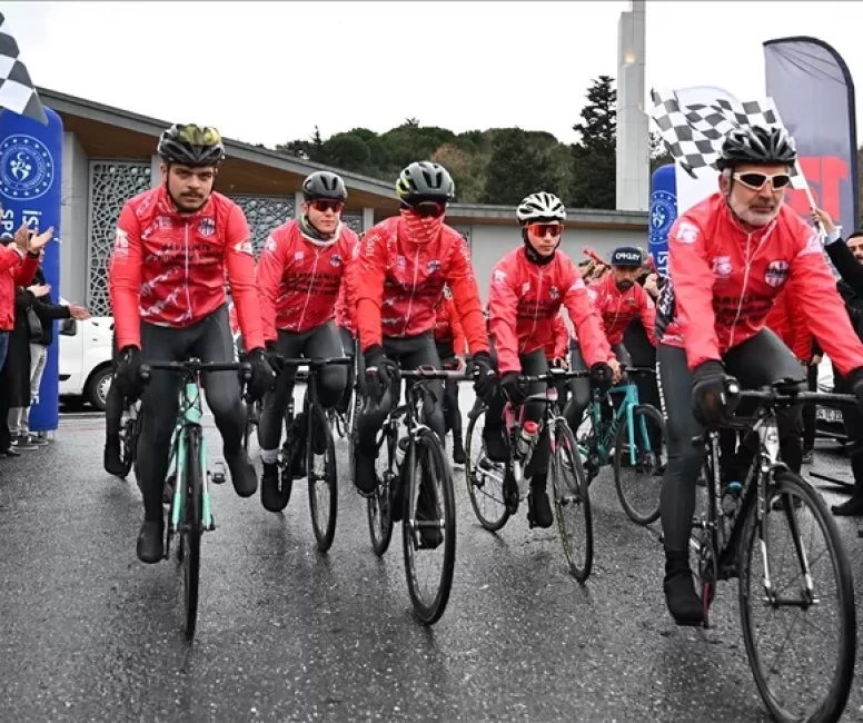 İstanbul’dan Kars’a vefa pedalı