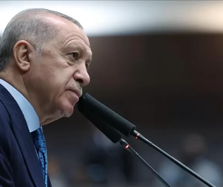 Cumhurbaşkanı Erdoğan'dan Özel'e tepki: Her köşeye sıkıştığında ya saldırganlaşıyor ya da saçmalıyor