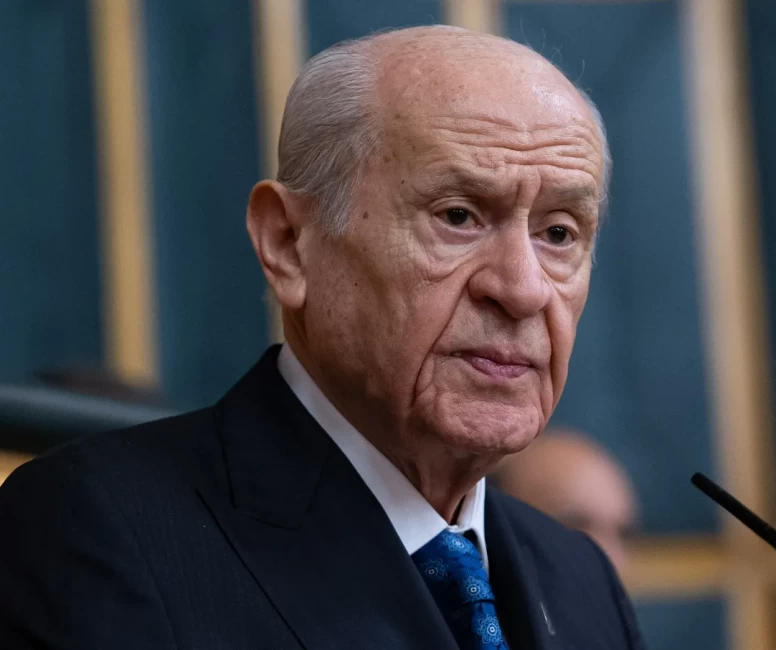 Türkgün sordu, MHP Lideri Devlet Bahçeli cevapladı! "Yüzyılın yolsuzluğu aydınlığa kavuşmalı"