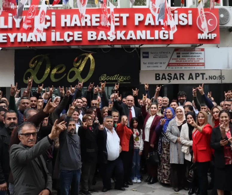 MHP Lideri Devlet Bahçeli’nin dik duruşu MHP’ye yoğun katılım getirdi