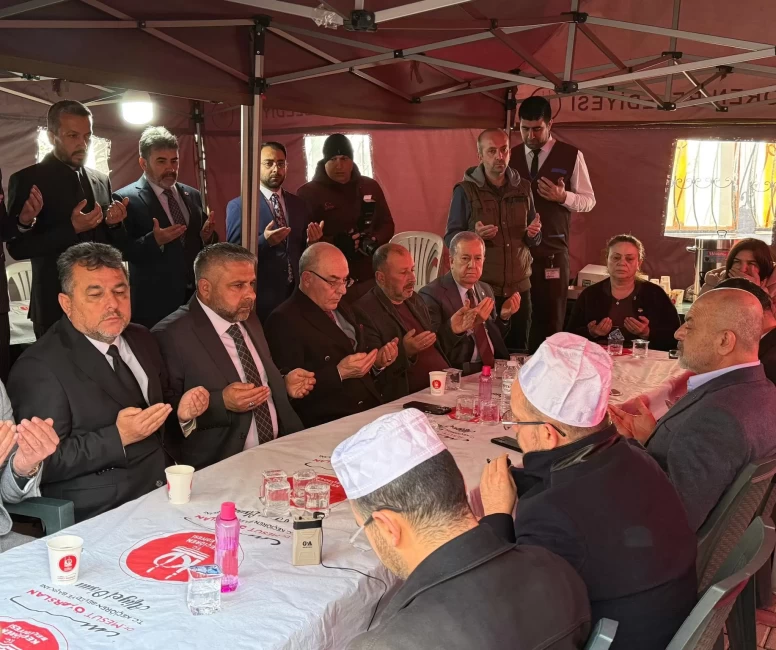 MHP’den şehit ASELSAN teknisyeni İsmail Enes Can'ın ailesine taziye ziyareti