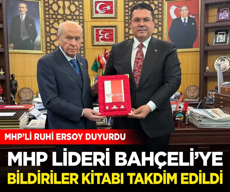 MHP Lideri Bahçeli'ye 'Bildiriler Kitabı' takdim edildi