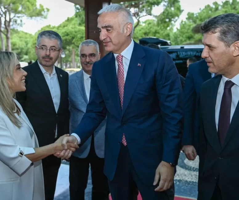 Bakan Ersoy: Türkiye kültür ve turizmde küresel güç olmaya devam ediyor
