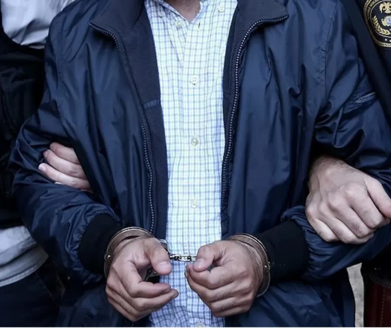 Belediye başkanı olduktan sonra apartman dairesinden 3 katlı villaya taşınan CHP'li kim?