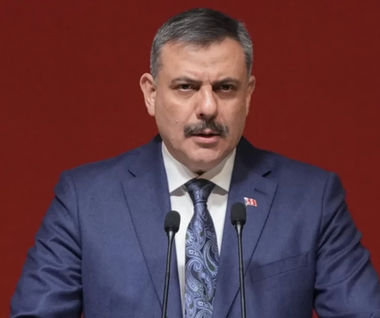 Bakan Çiftçi'den anlamlı mesaj