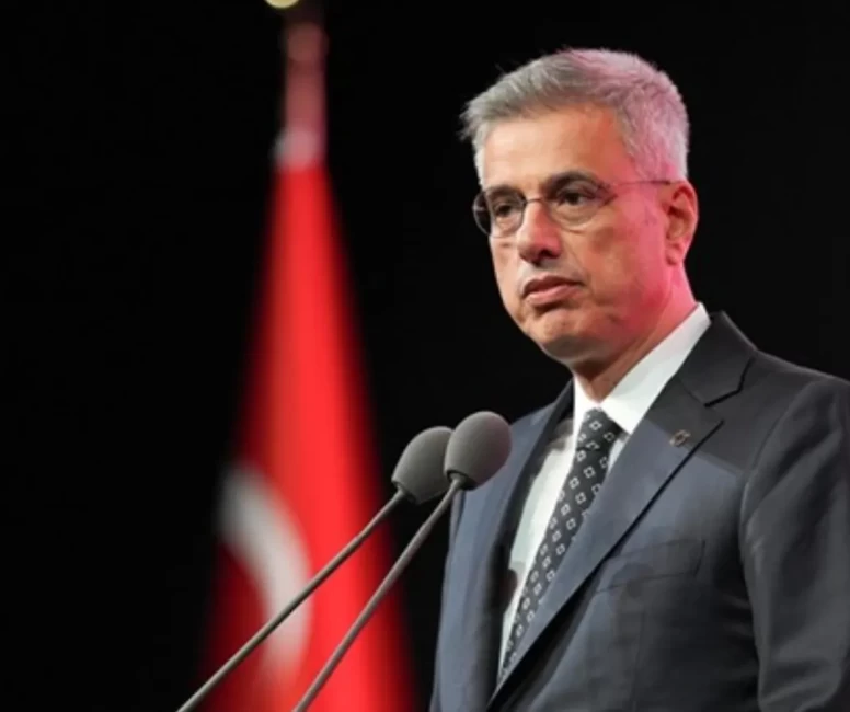 Sağlık Bakanı Memişoğlu'ndan Kadir İnanır için taziye mesajı