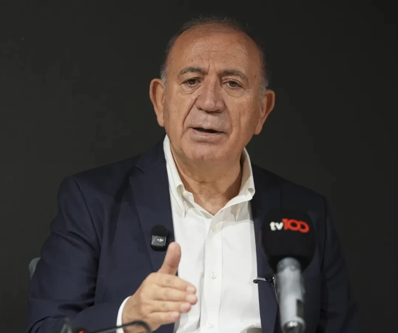 Gürsel Tekin'den Özgür Çelik'e zor soru