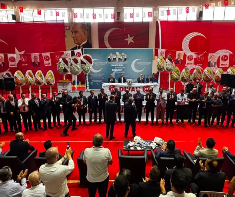 MHP İzmir’de 24 ilçe kongresini tamamladı!