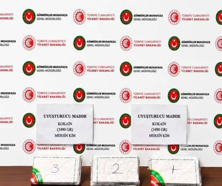Mersin’de uyuşturucu operasyonu: 3 kilo 490 gram kokain ve 122 kilo 300 gram esrar ele geçirildi