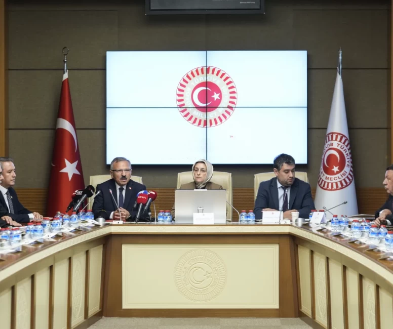 Meclis okul saldırıları için düğmeye bastı!