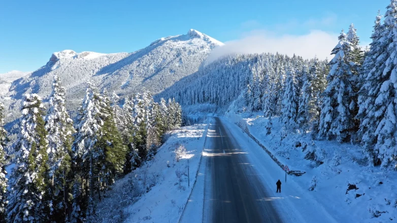Küre Dağları karla beyaza büründü, kartpostallık manzaralar ortaya çıktı
