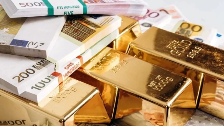 Piyasalarda altın alarmı! Gram altın yeni haftaya hızlı başladı