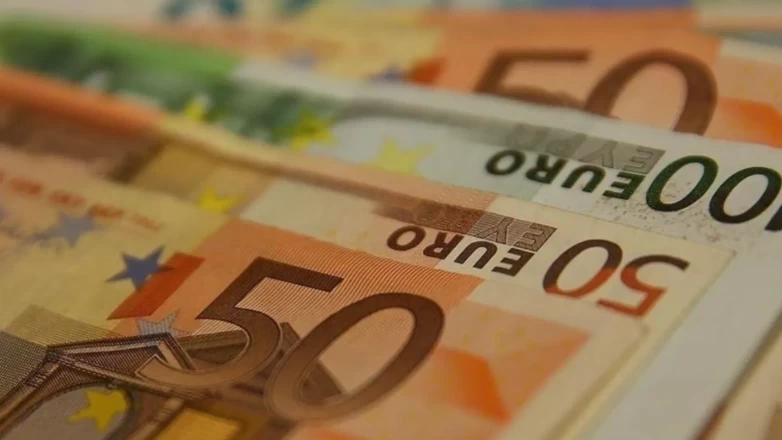 Dolar ve euro haftaya nasıl başladı? İşte 13 Temmuz güncel döviz kurları