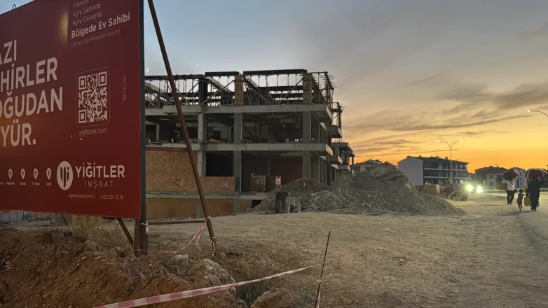 Eskişehir'de inşaatta yürek yakan kaza: Kalıp ustası hayatını kaybetti