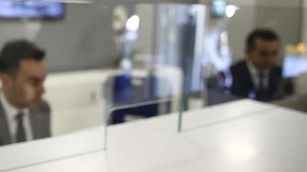 On binlerce vatandaş bankaya koştu! Bin lira... 4