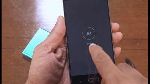 Eski telefon kıymete bindi! Bakın ne yaptı 27