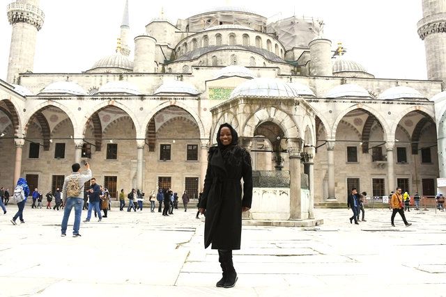 Dünyaca ünlü şarkıcı İstanbul'da Müslüman oldu 4