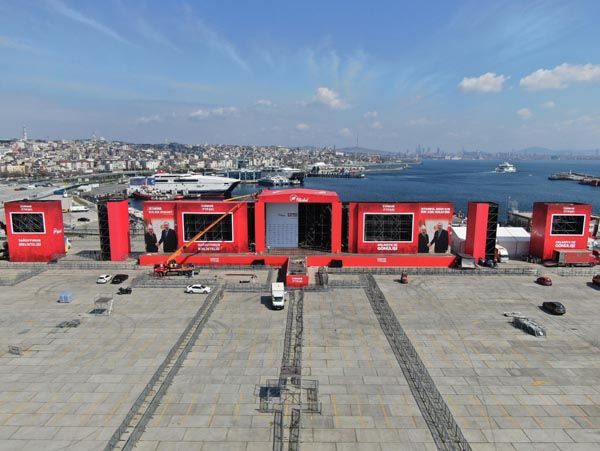 İstanbul mitingine dev katılım 8