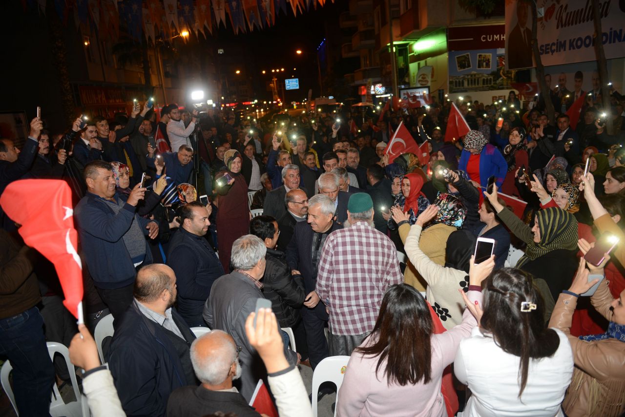 Seçim öncesi İP'de deprem! Topluca Cumhur İttifakına geçtiler 7