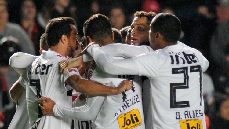 Fenerbahçe'de bir devrin sonu! 8 isimle geliyor... 15