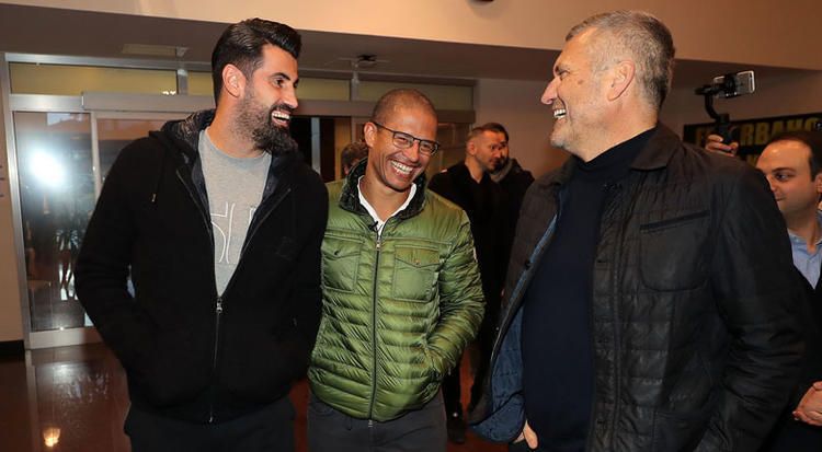 Fenerbahçe'de bir devrin sonu! 8 isimle geliyor... 9