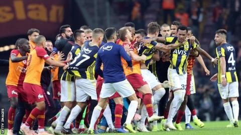 Fenerbahçe'den derbi öncesi sürpriz karar 1