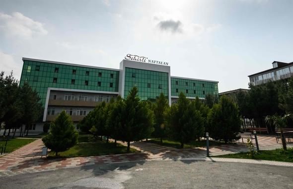 Dünya onları konuşuyor! Petrol içinde yüzüyorlar 12