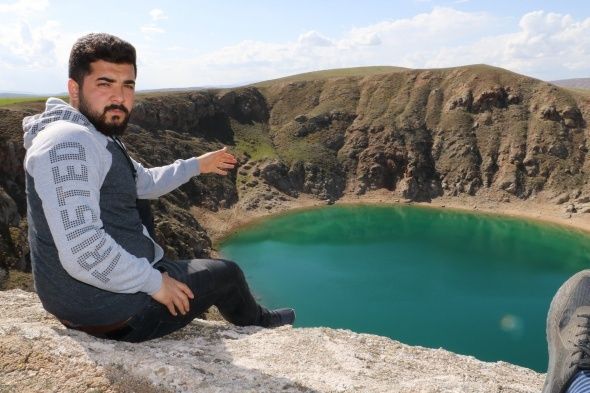 Bu göl görenleri kendine hayran bırakıyor 5