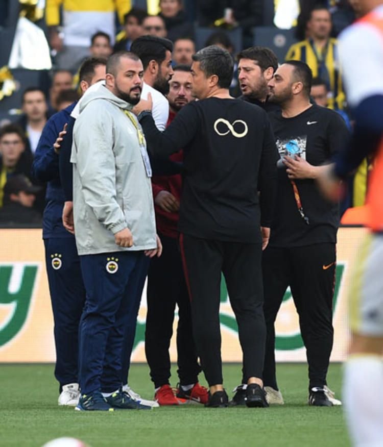 Kadıköy'de Hasan Şaş patlaması! Tünelde... 23