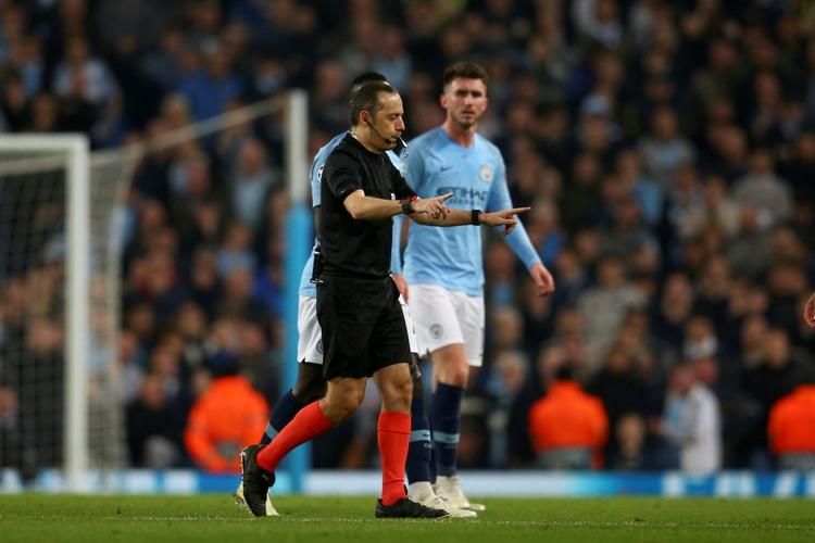 Guardiola'dan Cüneyt Çakır açıklaması! 'İnanılmaz sıkıcı' 15