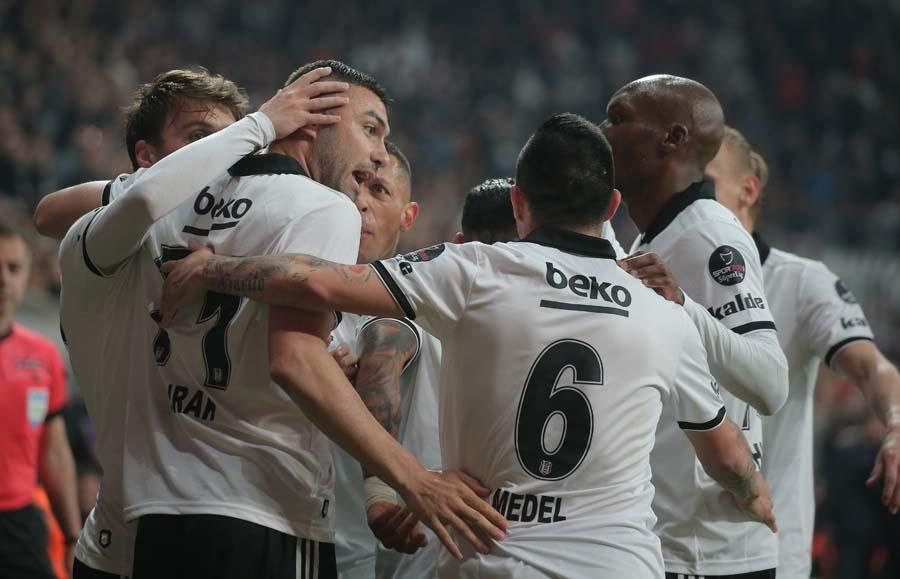 Süper Lig'in şampiyonunu açıkladılar! 18