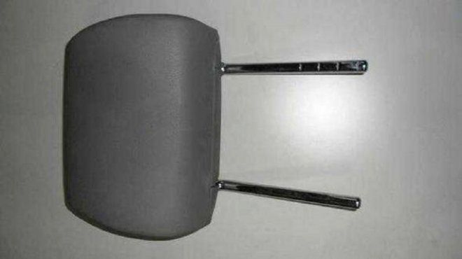 İphone'de arka kameranın yanındaki delik bakın ne işe yarıyor? 16