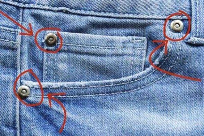 İphone'de arka kameranın yanındaki delik bakın ne işe yarıyor? 19