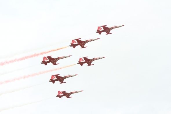 Türk Yıldızları ve Solo Türk'ten nefes kesen gösteri 10