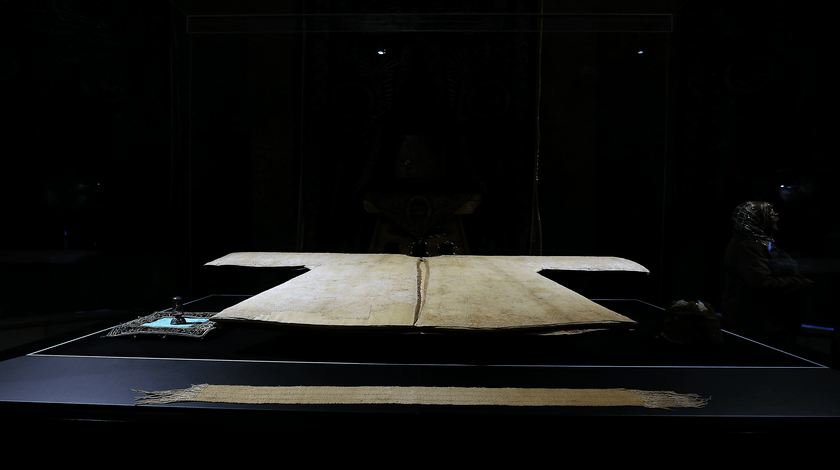 Hırka-i Şerif ziyarete açıldı 9