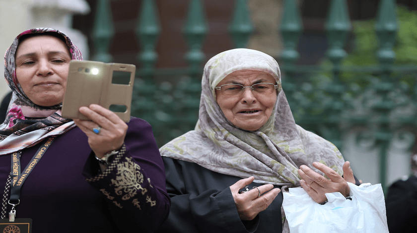 Hırka-i Şerif ziyarete açıldı 17