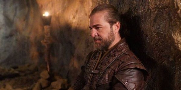 Diriliş Ertuğrul'da bir ayrılık daha! Final tarihi belli oldu 10