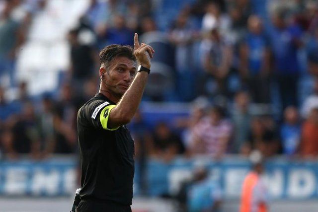 Cüneyt Çakır rekor kırdı! İşte hakemlerin maaşları 13