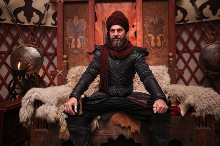 Diriliş Ertuğrul dizisinde tarihi karar! 1