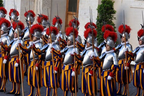 Dünyanın en küçük ordusu 1